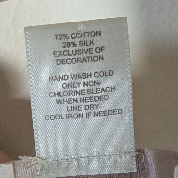 โจ Boho Dream LOFT Floral Peasant Top โ Flowy & Free-Spirited ๐ธ - Picture 5 of 6